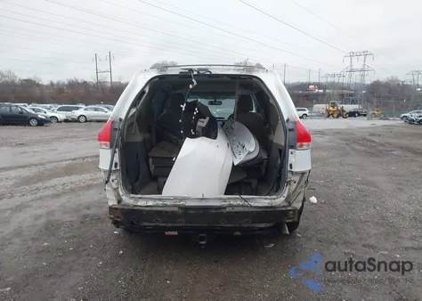 2013 Toyota Sienna Xle V6 8 Passenger из США, поврежденный, VIN 5TDYK3DC8DS305381